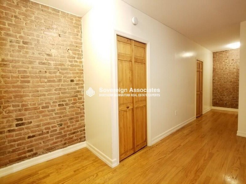 Building Photo - 112 Haven Ave