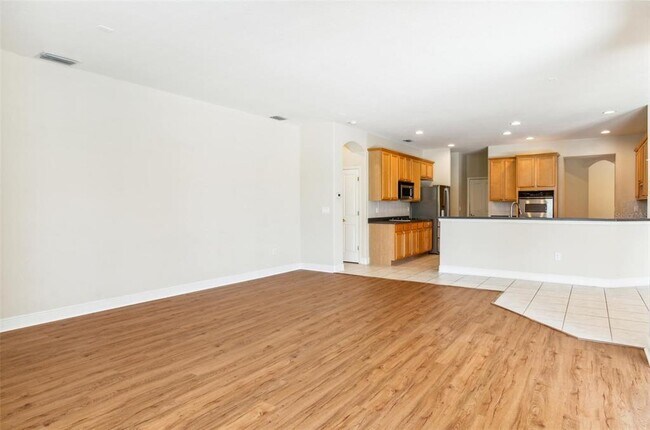 Building Photo - 10222 Arbor Side Dr