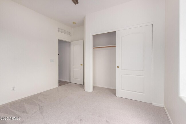 Building Photo - 12526 W Bird Ln