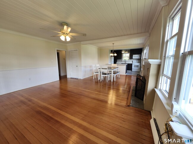 Building Photo - 31 Highland Terrace