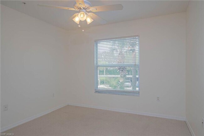 Building Photo - Stunning Lakeview Condo for Rent in Bella ...