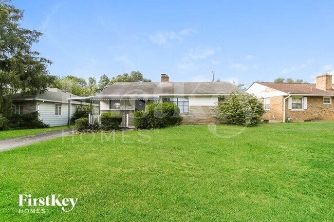 Primary Photo - 2721 Bernadette Road