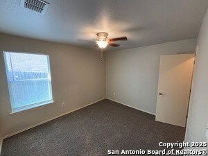 Building Photo - 810 Antler Post