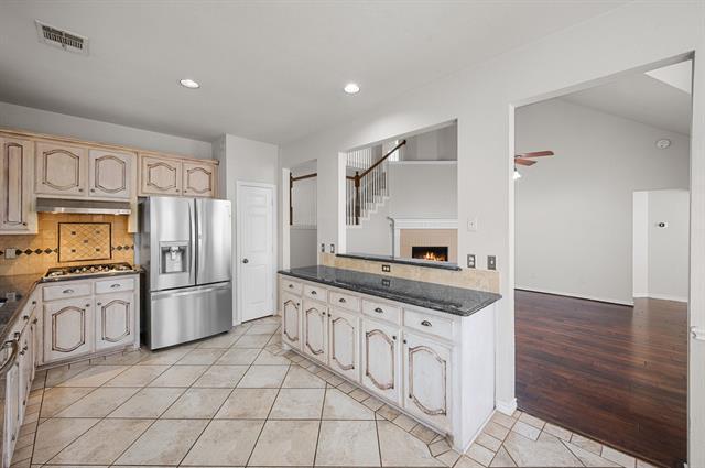 Building Photo - 3652 Blue Spruce Dr