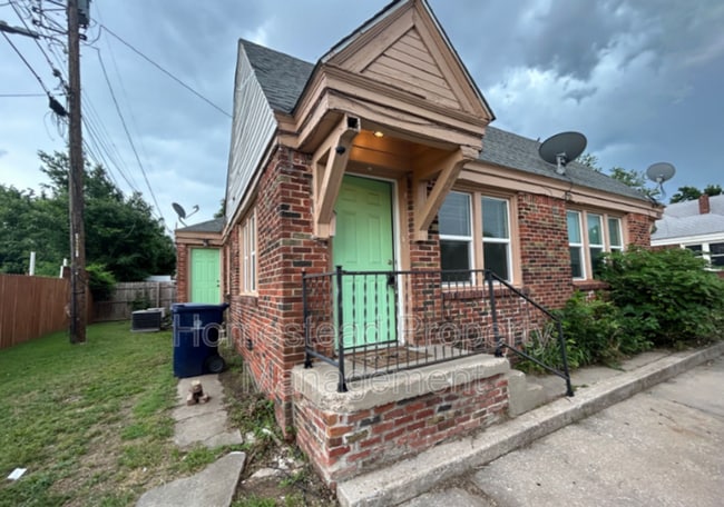 Primary Photo - 4210 S Stiles Ave