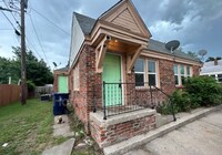 Building Photo - 4210 S Stiles Ave