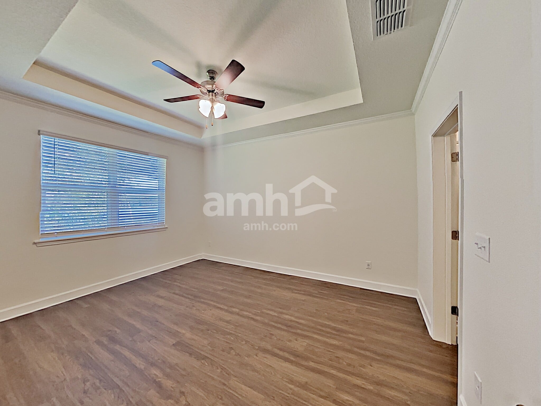 Building Photo - 3007 Creek Village Ln