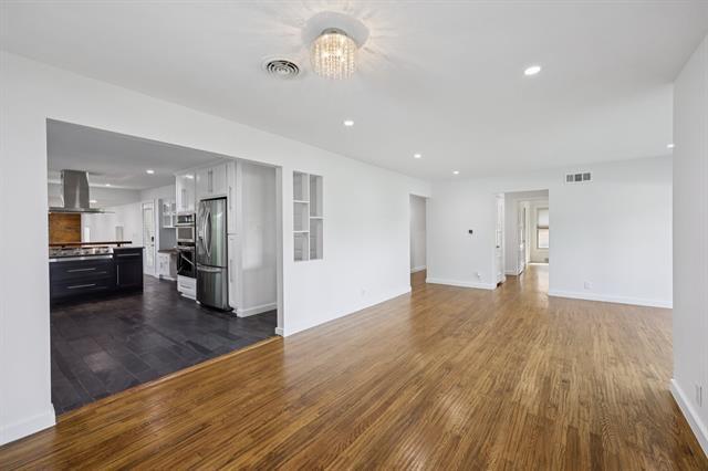 Building Photo - 9918 Coldwater Cir