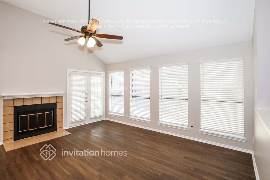 Building Photo - 948 Sylvan Creek Dr