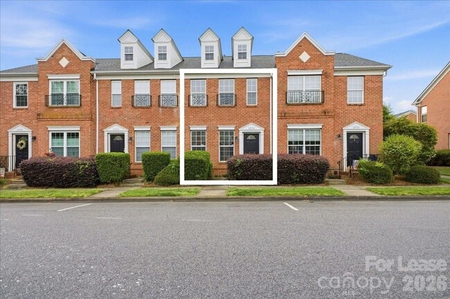 Building Photo - 6928 Creft Cir