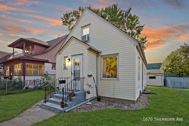 Primary Photo - 3 Bed 1 Bath House in St. Paul MN