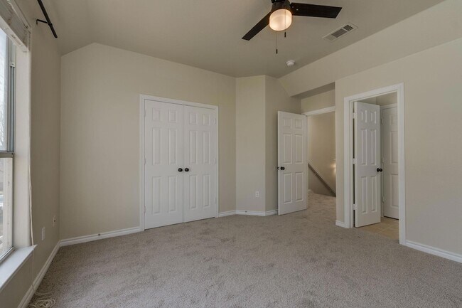 Building Photo - 12249 Abbey Glen Ln