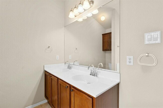 Building Photo - 2503 Butler Way