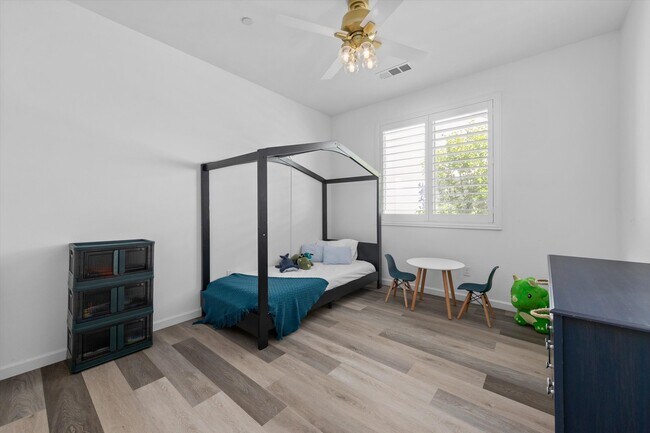 Building Photo - 14222 Barbon Beck Ave