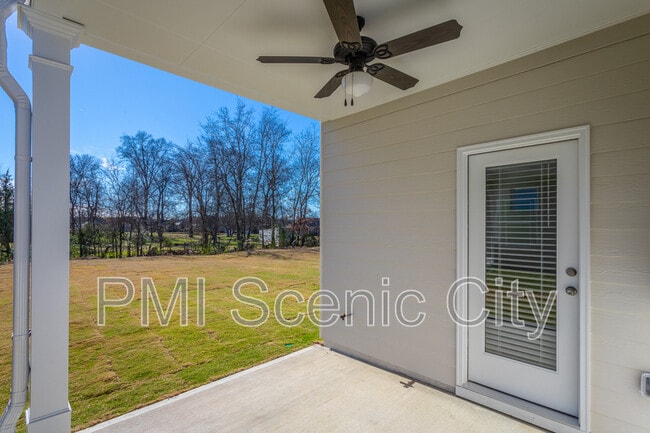 Building Photo - 8836 Meadowvale Ct