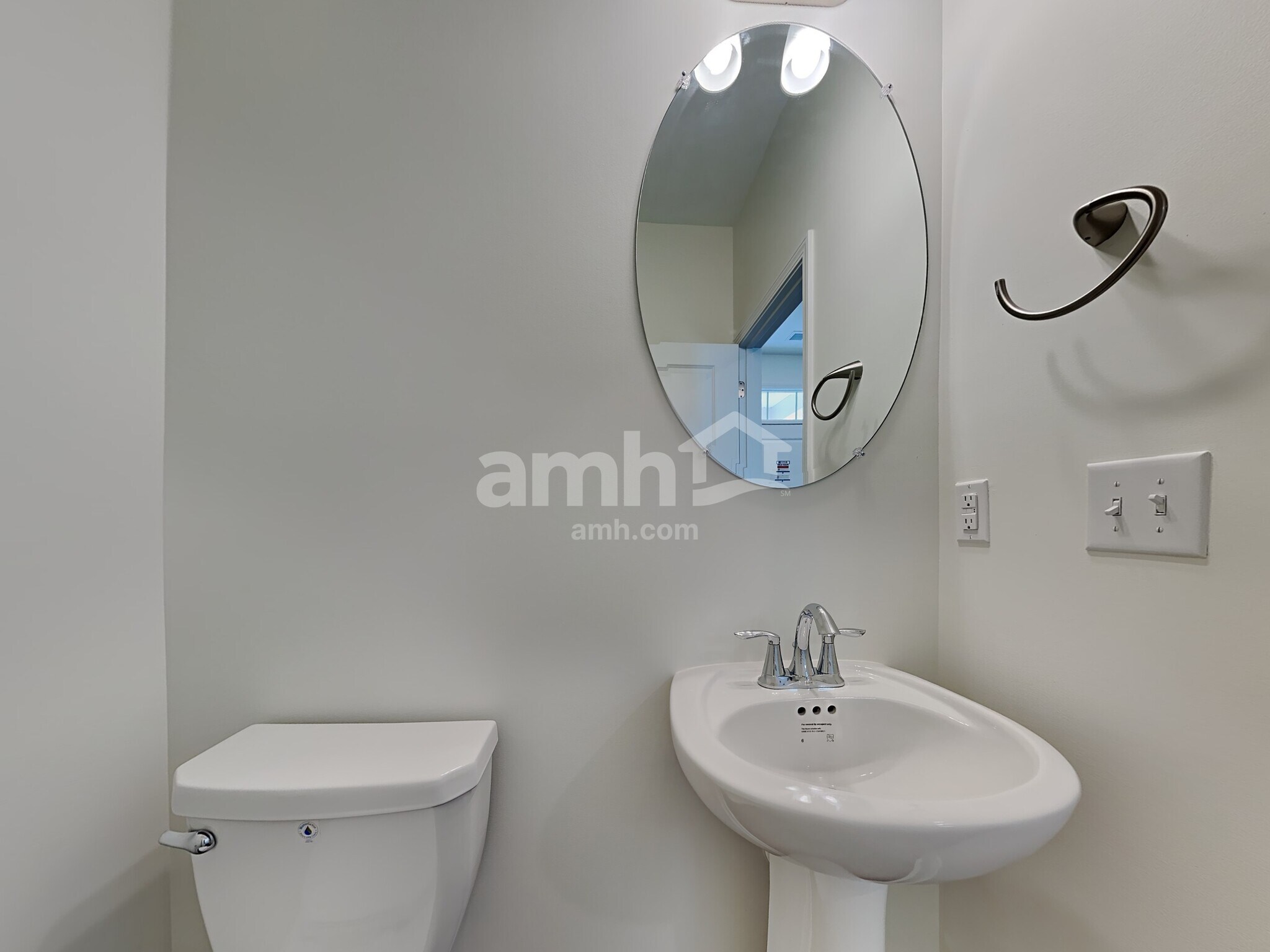 Building Photo - 302 West St