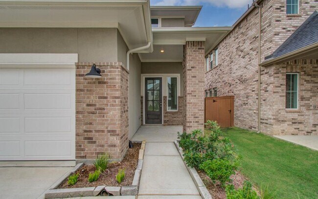 Building Photo - 24838 Harrow Mdw Dr