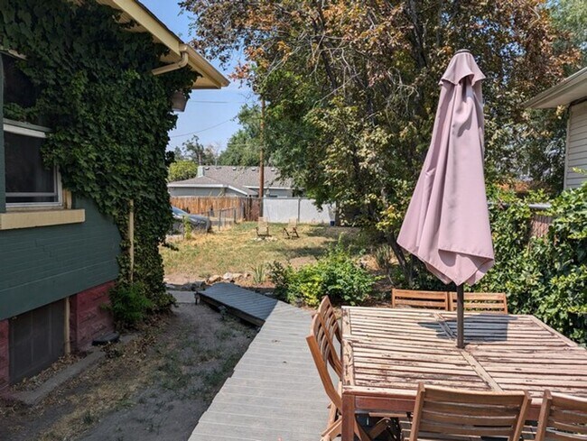 Building Photo - 9WIL919