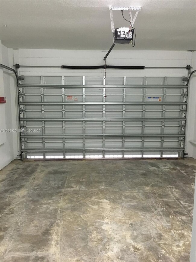 Building Photo - 1501 SW 113th Ave