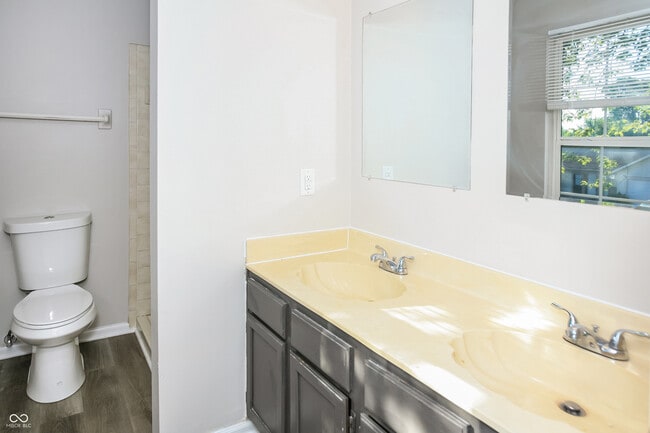 Building Photo - 6127 Terrytown Pkwy