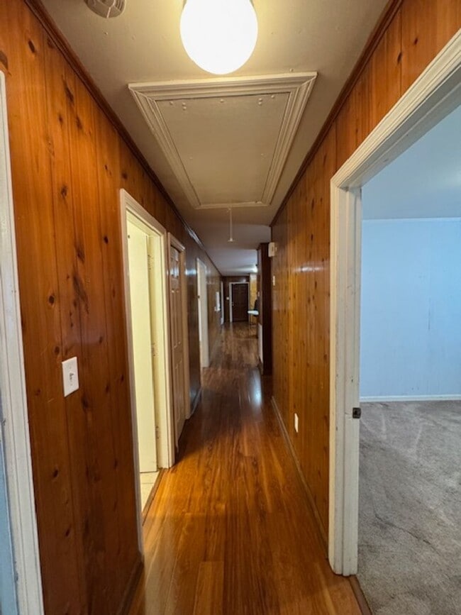 Building Photo - Piner Road