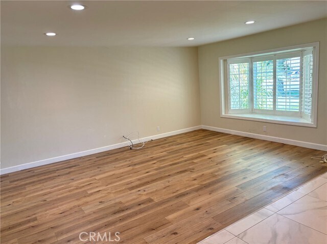 Building Photo - 14851 Devonshire Ave