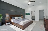 Building Photo - 559 Elkhart Ave