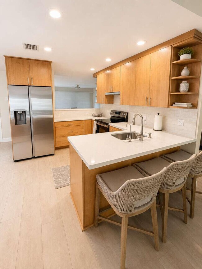 Building Photo - 2932 Banyan Blvd Cir NW