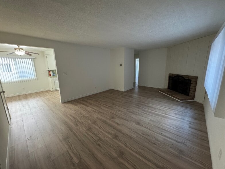 Building Photo - 613 N Guadalupe Ave