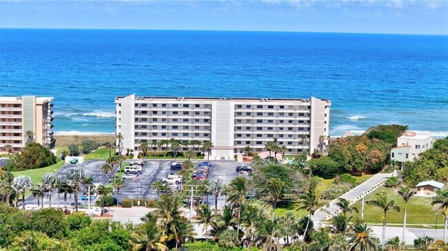 Building Photo - 10310 S Ocean Dr