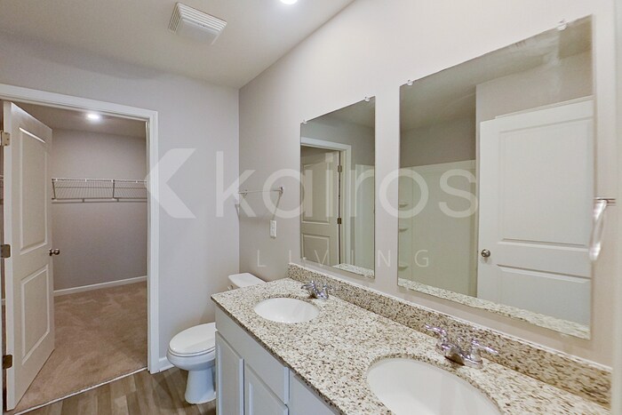 Building Photo - 280 Laurel Springs Dr