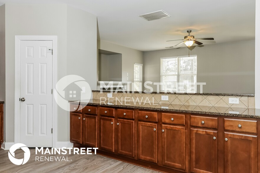 Building Photo - 49 Burrage Dr