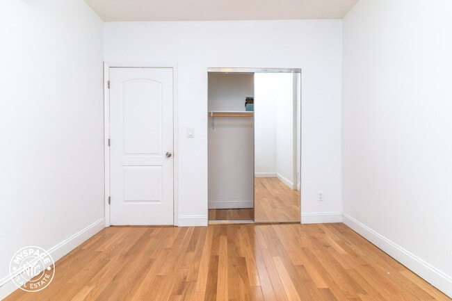 Building Photo - 2171 Clarendon Rd