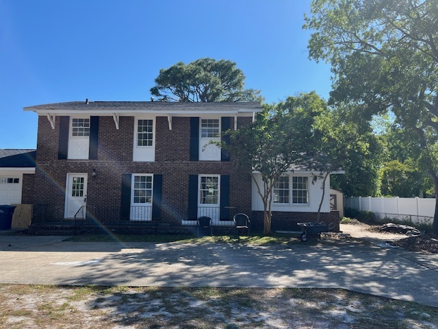 Building Photo - 5918 Woodside Ave