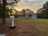 Building Photo - 21 Trailerpark Rd