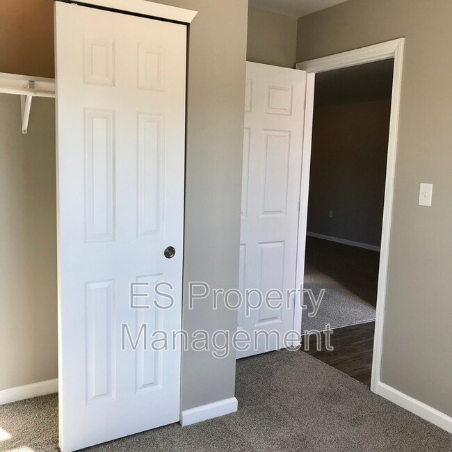 Building Photo - 5412 Pommel Ct