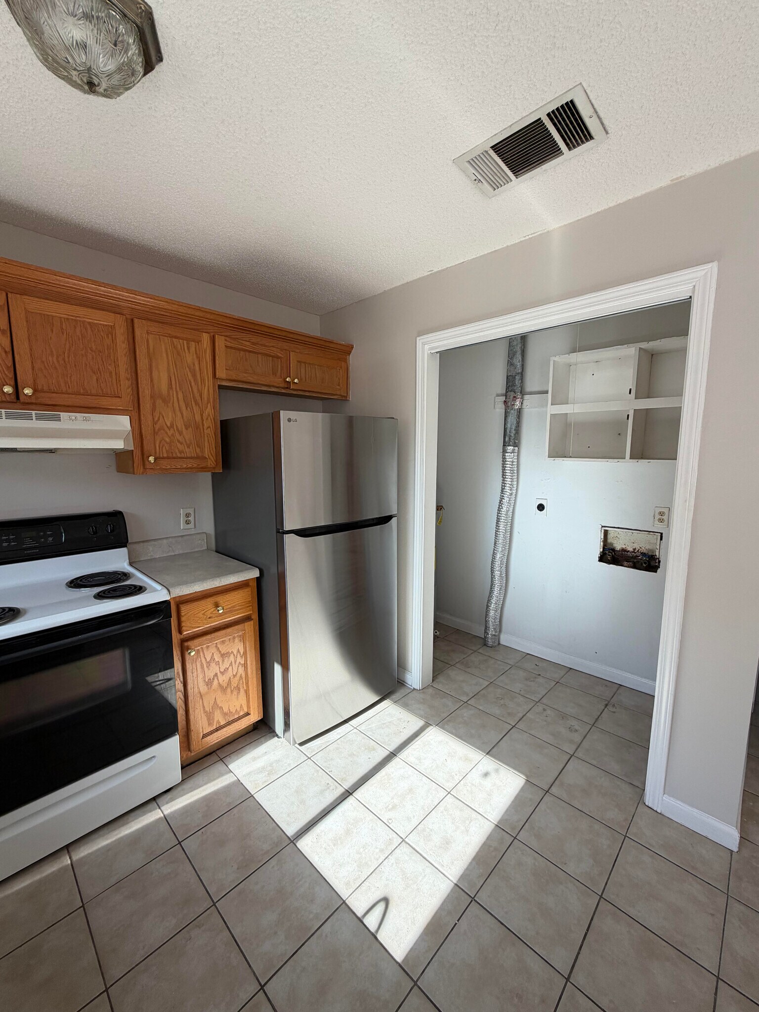 Building Photo - 1207 Canal St