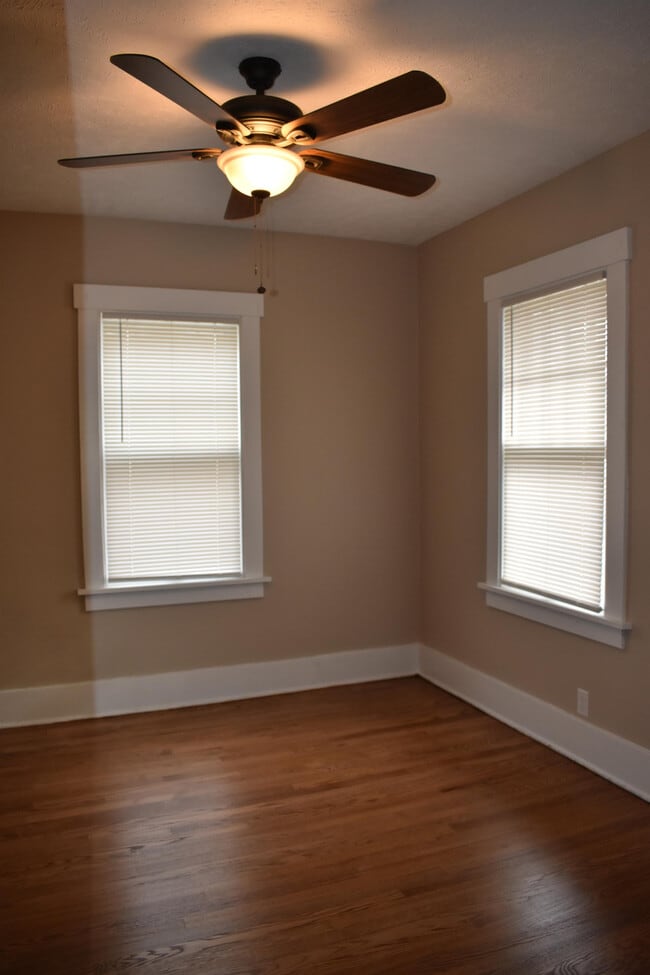 Building Photo - 5360 N 29th St