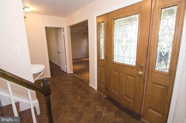 Building Photo - 222 Apple Blossom Ct