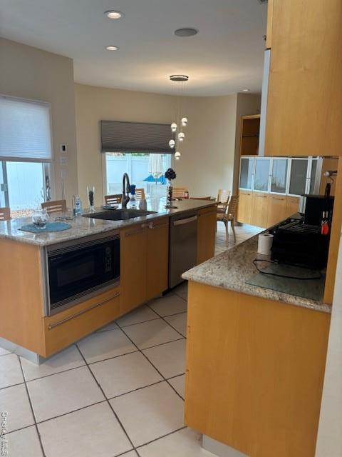 Building Photo - 54 Matlock St