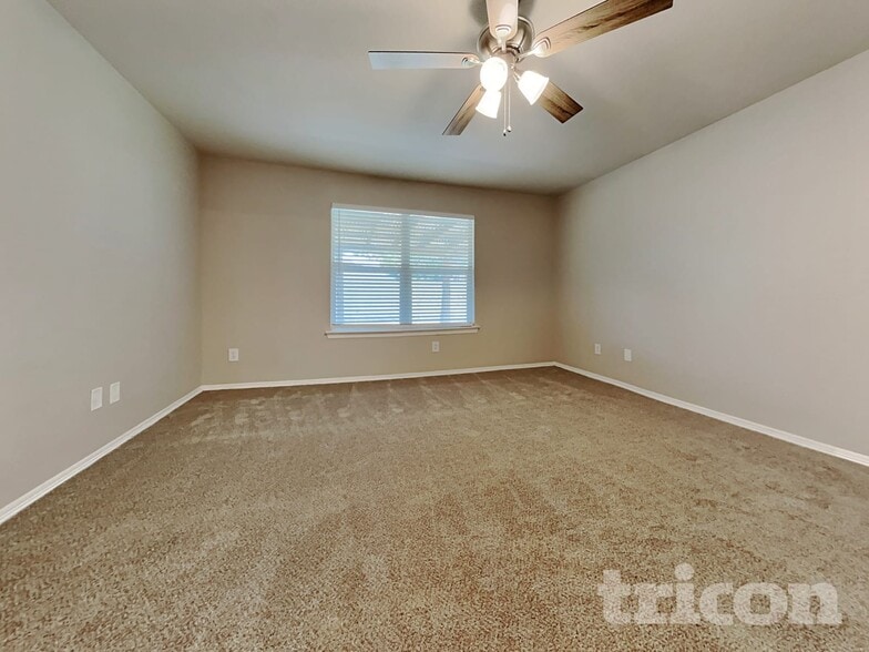 Building Photo - 24403 Wild Horses Ln