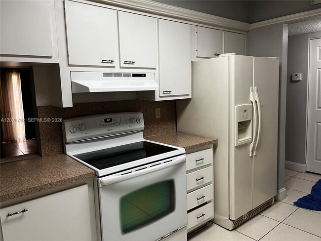 Building Photo - 7000 Nova Dr