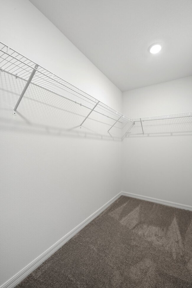 Building Photo - Like New Home For Rent in Touchstone!