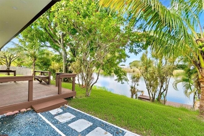 Building Photo - 1905 NW 62nd Terrace