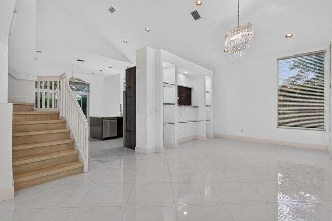 Building Photo - 7087 NW 78th Pl