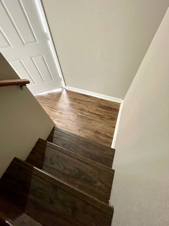 Building Photo - 00401