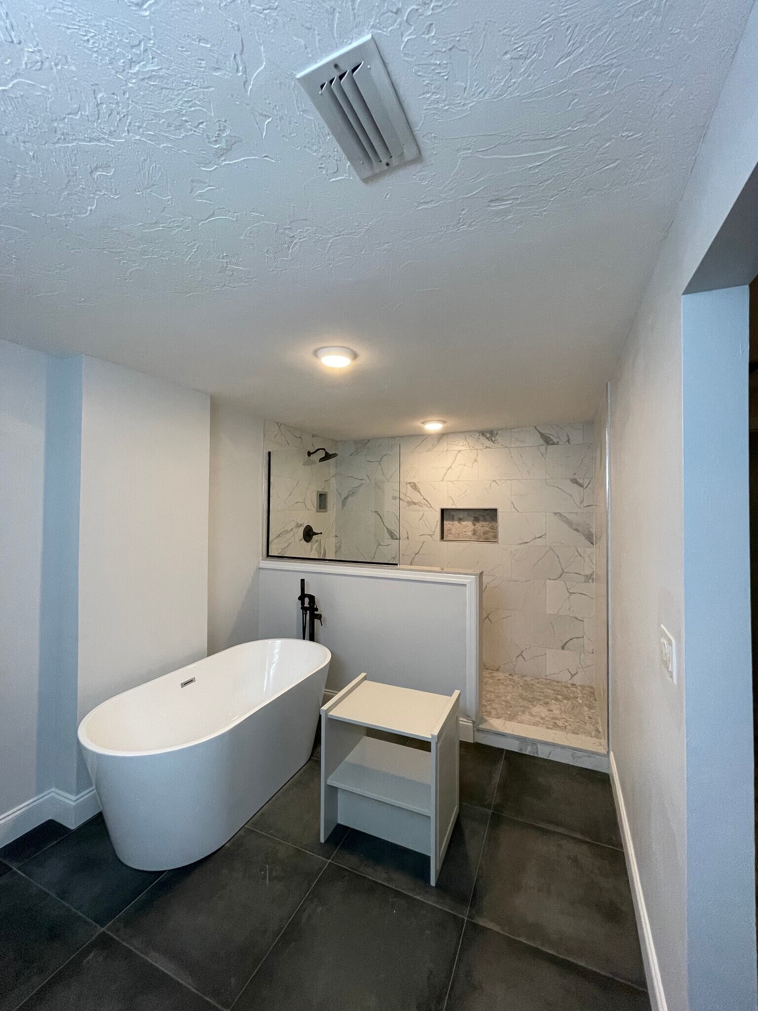 Building Photo - 27989 Lance Dr