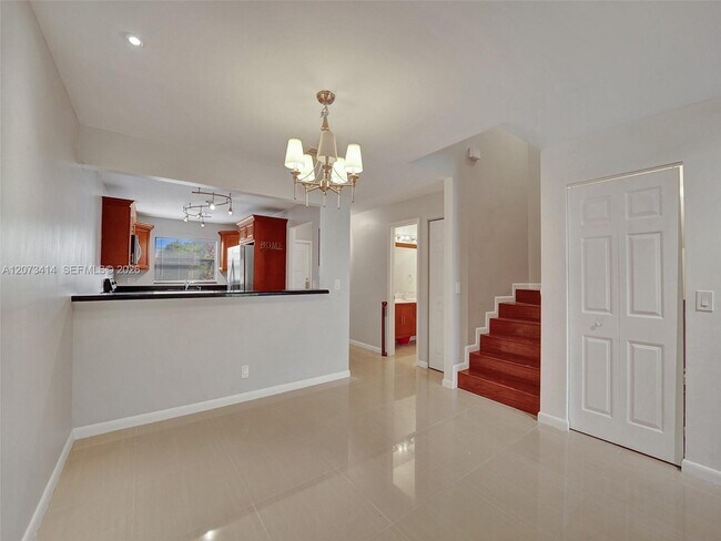 Building Photo - 9148 Lime Tree Ln