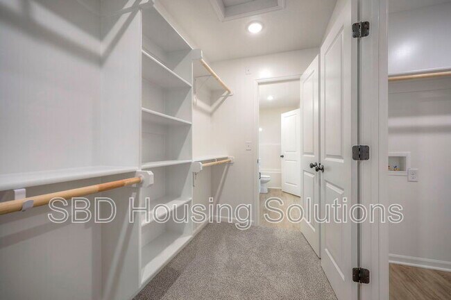 Building Photo - 9035 E 85th Pl