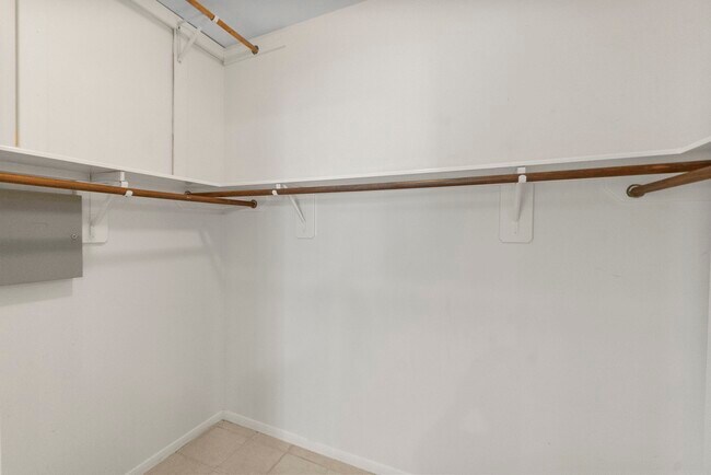 Building Photo - 58 N Indigo Cir